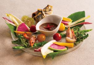 シーフードと野菜のシュリンプペーストディップ “ナンプリック カピ”